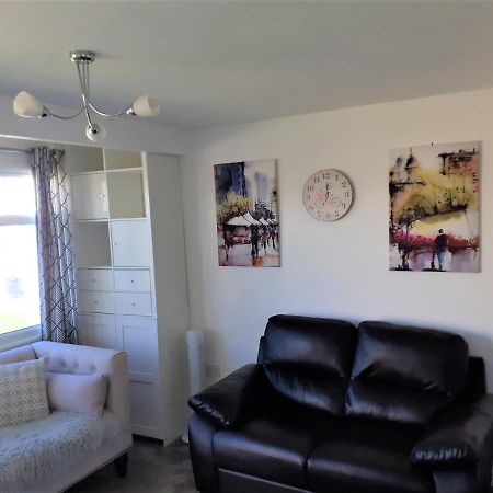 Fabulous 2 Bedroom Dog Friendly Chalet 5 Min Walk To Beach, Nr Gt Yarmouth & Norfolk Broads Scratby Zewnętrze zdjęcie